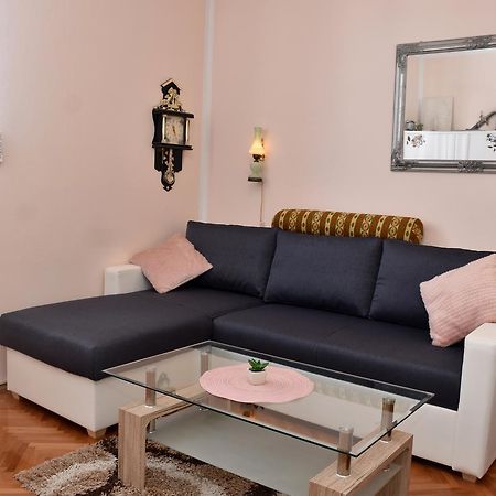 Apartment Eva Задар Екстериор снимка