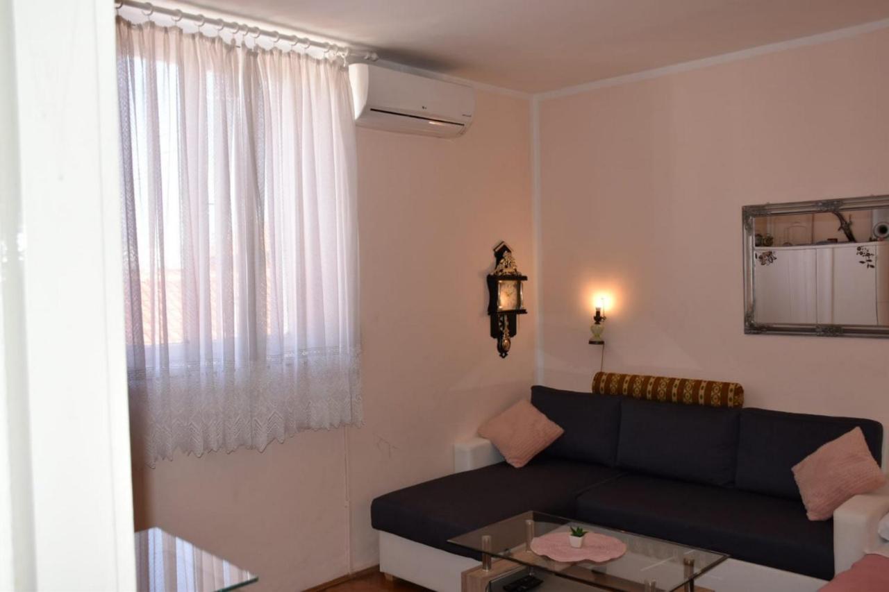 Apartment Eva Задар Екстериор снимка